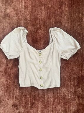 Abercrombie & Fitch blush pink Puff-Sleeve Button Front Crop Top